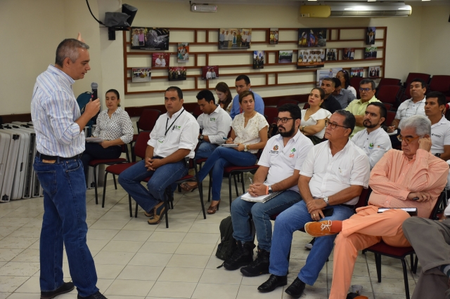 CONCERTACIN PLAN DE ACCIN CON GREMIOS 4